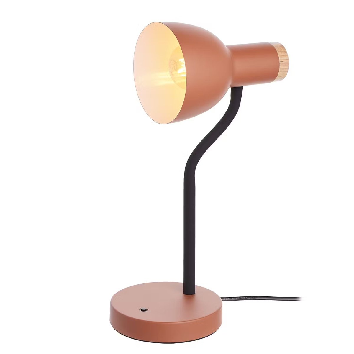 Modern metal desk lamp – Focused light for home offices and reading