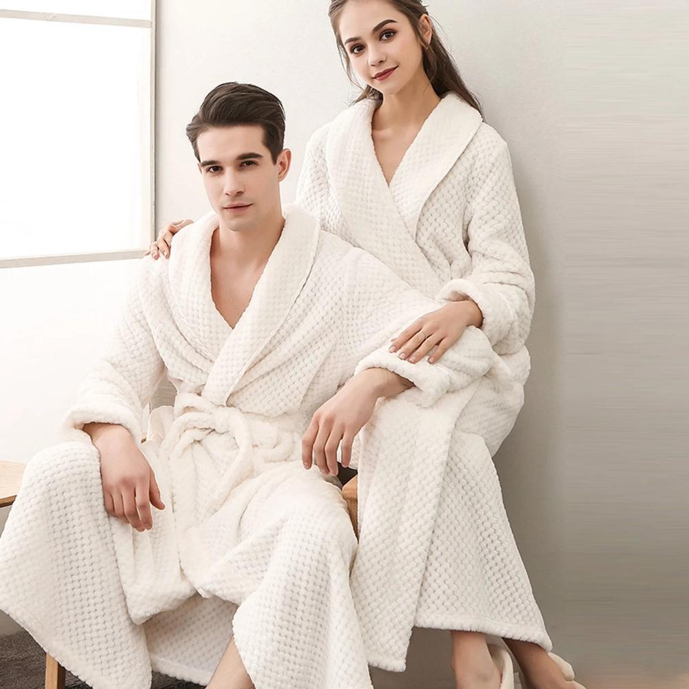 Fleece Bademantel Unisex – weich, warm und atmungsaktiv