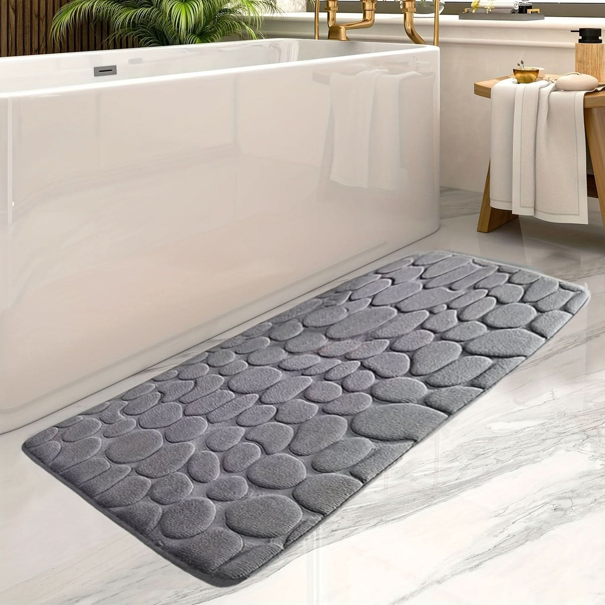 Large bath mat, machine washable - soft and non-slip