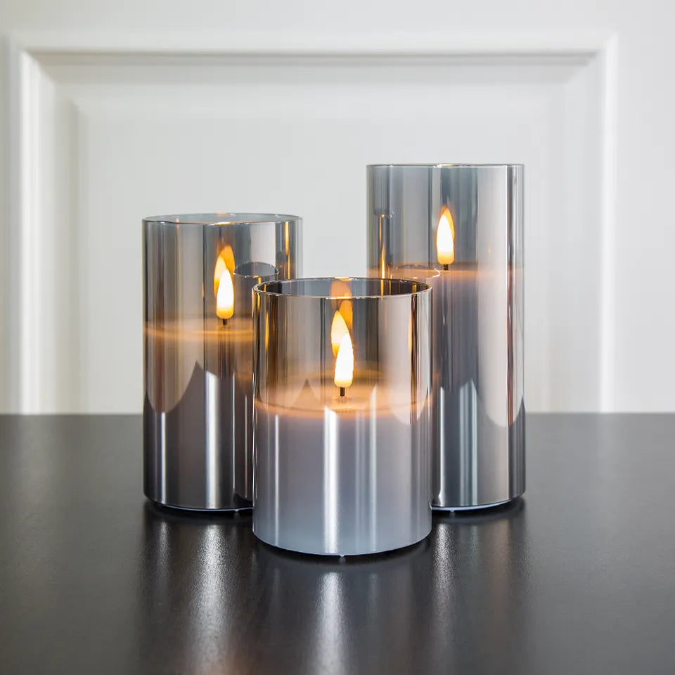 Flackernde LED-Kerzen mit realistischer Flammenoptik