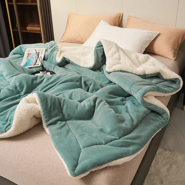Flannel Fleece Cuddly Blanket – Soft, Warm and Machine Washable