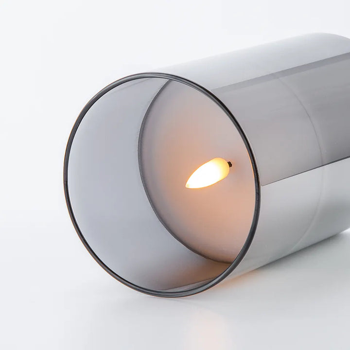Flackernde LED-Kerzen mit realistischer Flammenoptik