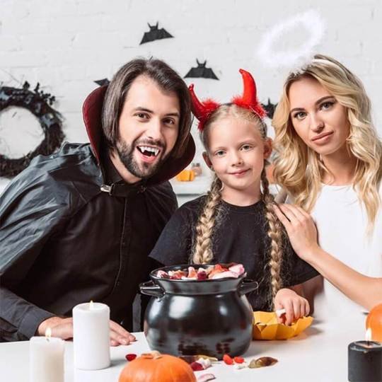 Klappbare Vampirzähne für Halloween – Ausklappbar mit Zungenhebel