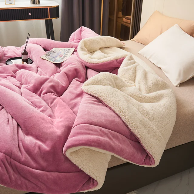 Flannel Fleece Cuddly Blanket – Soft, Warm and Machine Washable