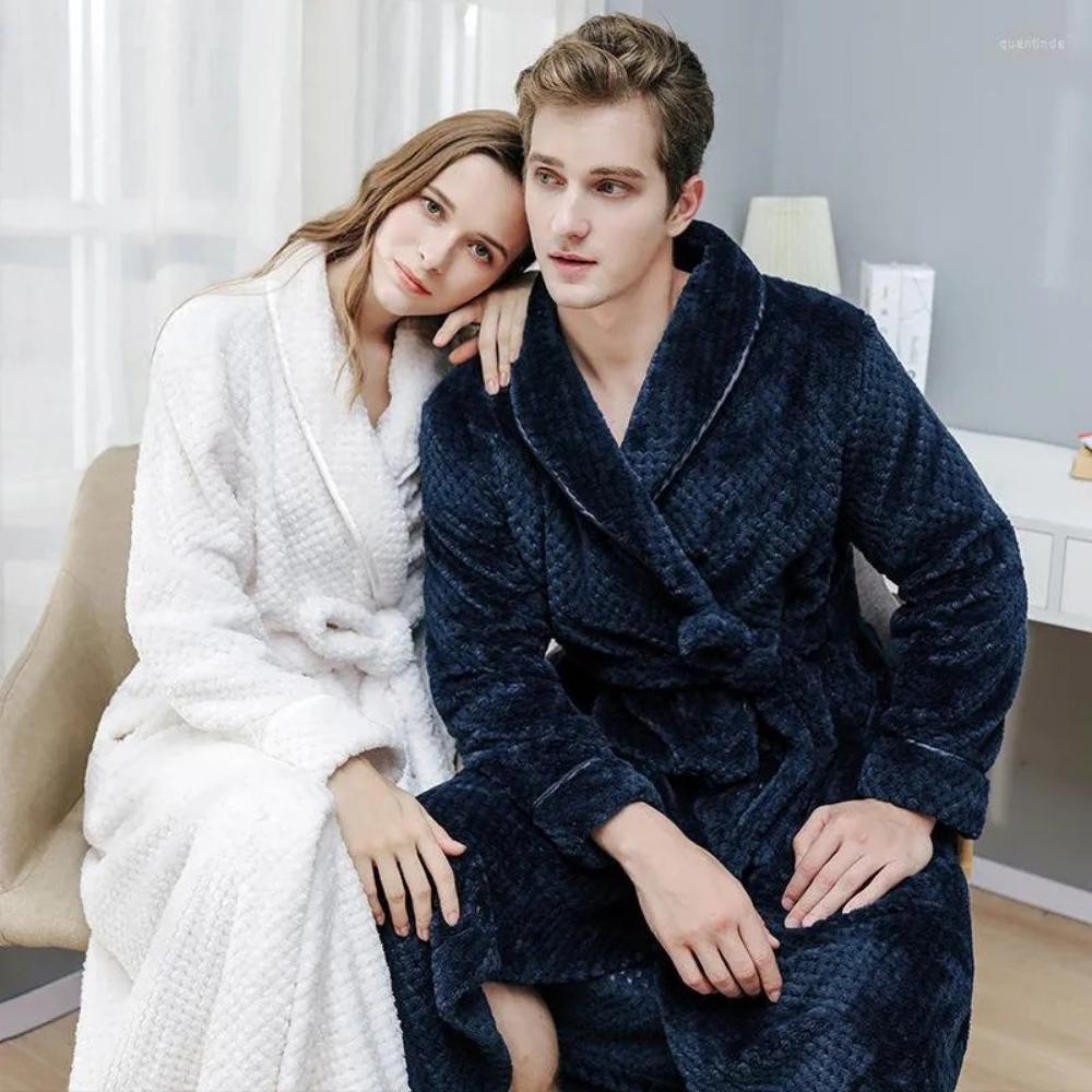 Fleece Bademantel Unisex – weich, warm und atmungsaktiv