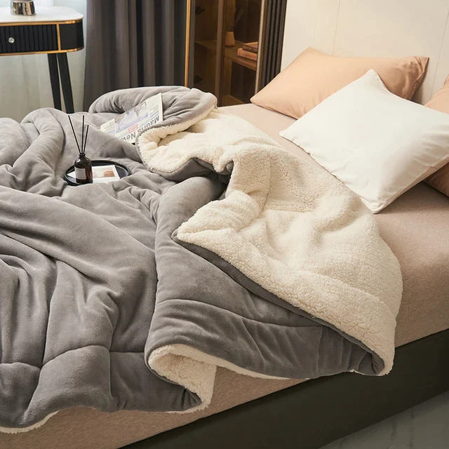 Flannel Fleece Cuddly Blanket – Soft, Warm and Machine Washable