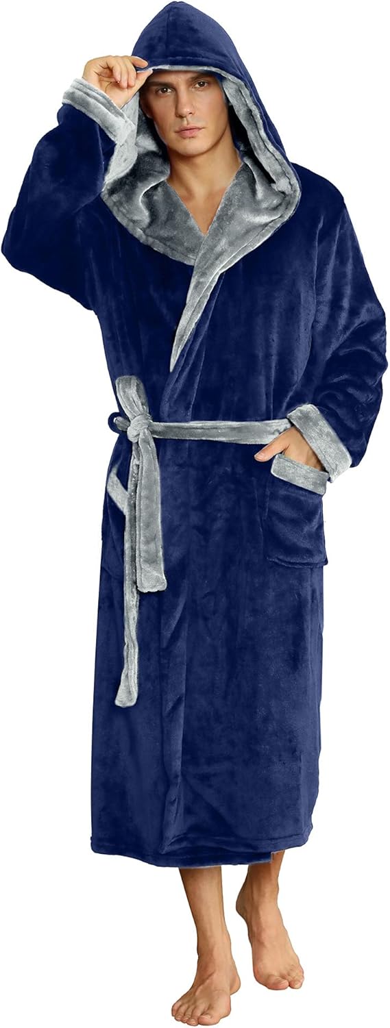 Men’s fleece bathrobe with hood – soft, warm, and machine washable