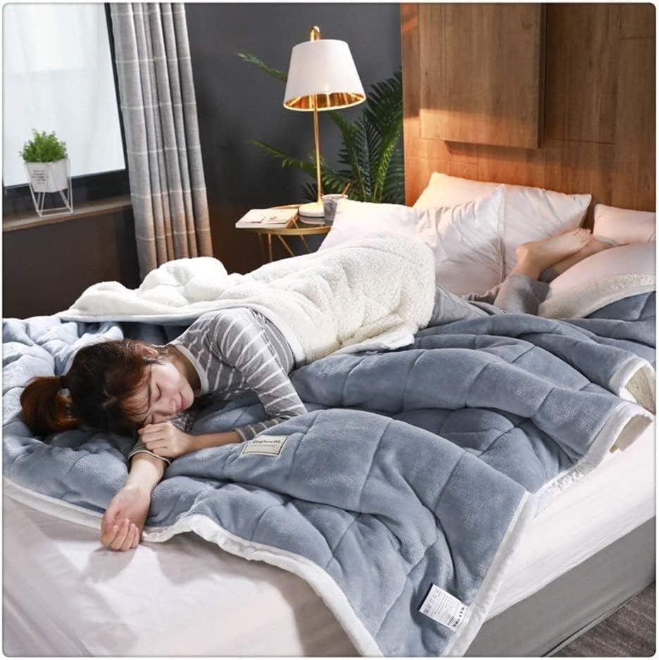 Weighted blanket with Sherpa fleece - Soft, heavy blanket for relaxation