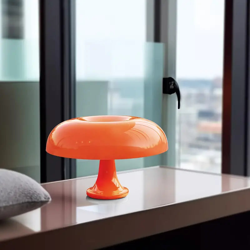 Portable mushroom lamp with LED - cordless and atmospheric