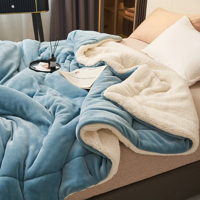 Flannel Fleece Cuddly Blanket – Soft, Warm and Machine Washable