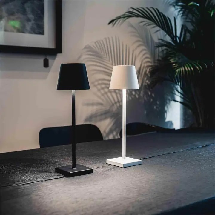 Kabellose LED-Tischlampe mit Touch-Dimmer und USB-C Akku