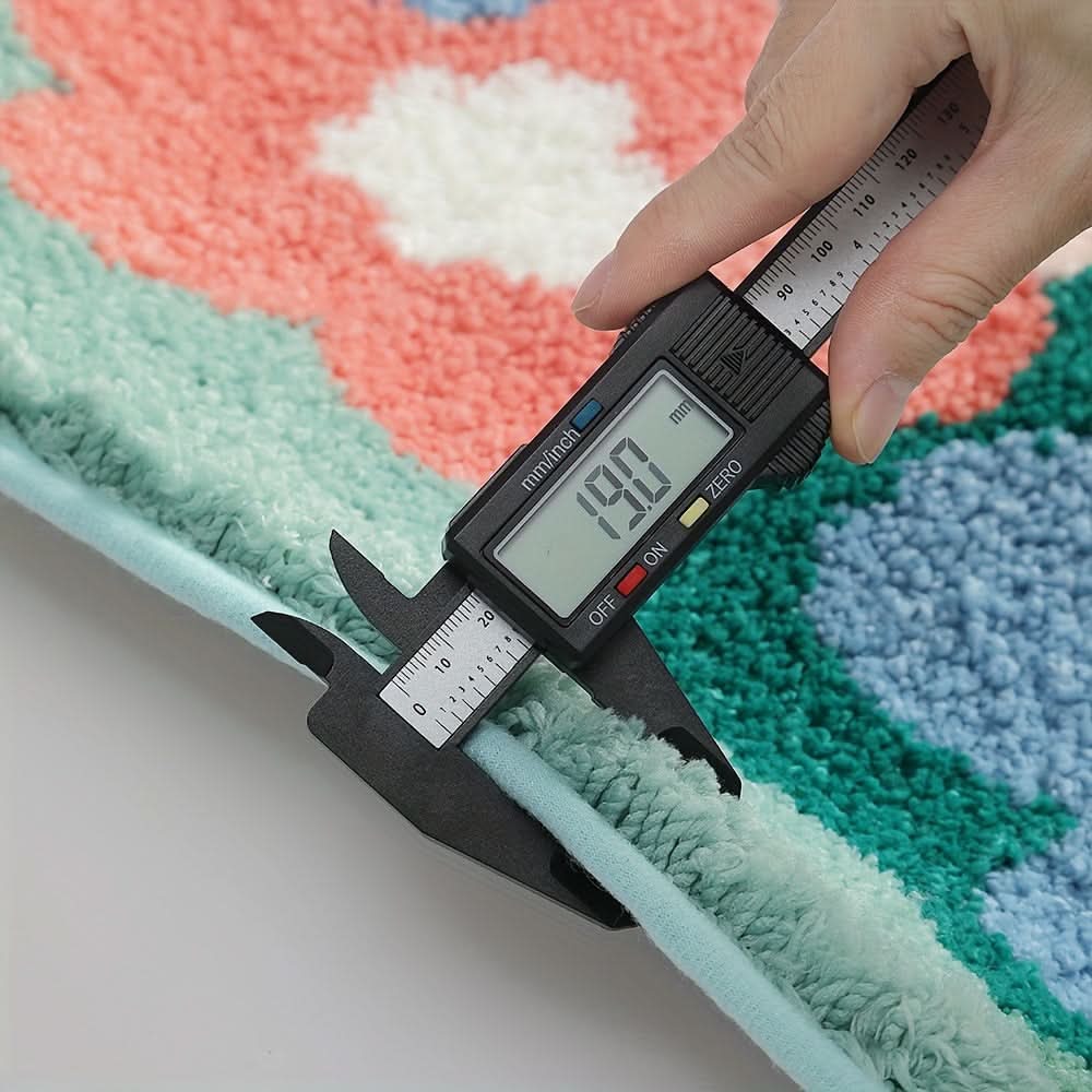 Absorbent bath mat with floral pattern - non-slip & soft