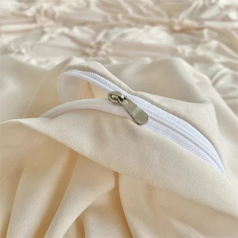 Bedding set with ruffles and floral pattern, including pillowcases