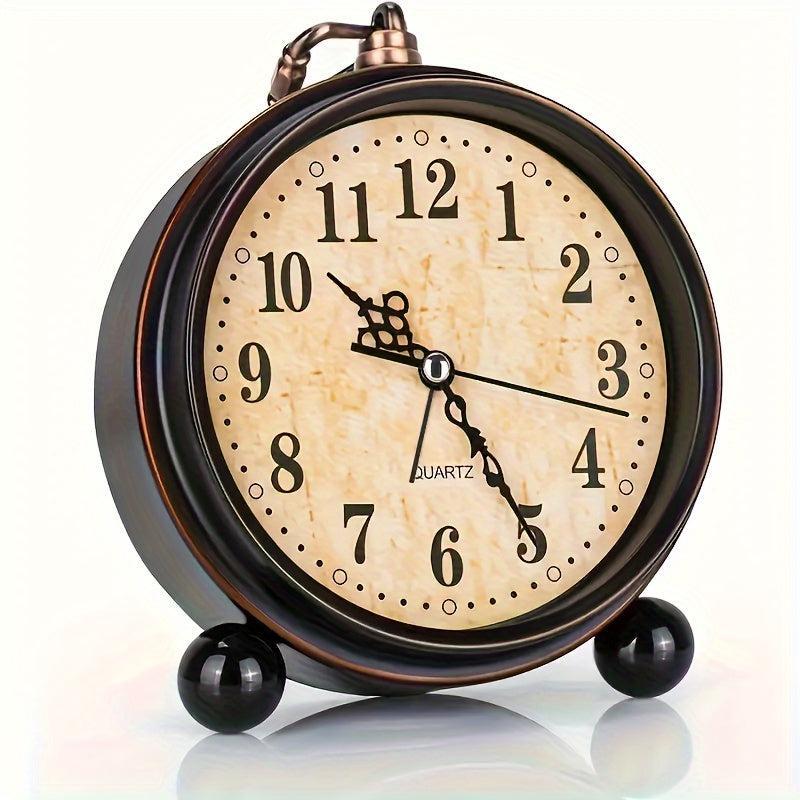 Retro alarm clock with a silent movement – classic desk clock