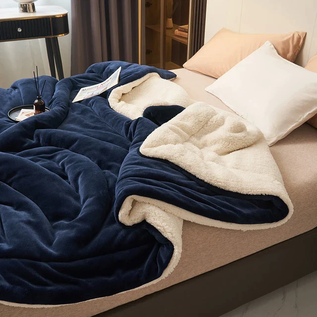Flannel Fleece Cuddly Blanket – Soft, Warm and Machine Washable