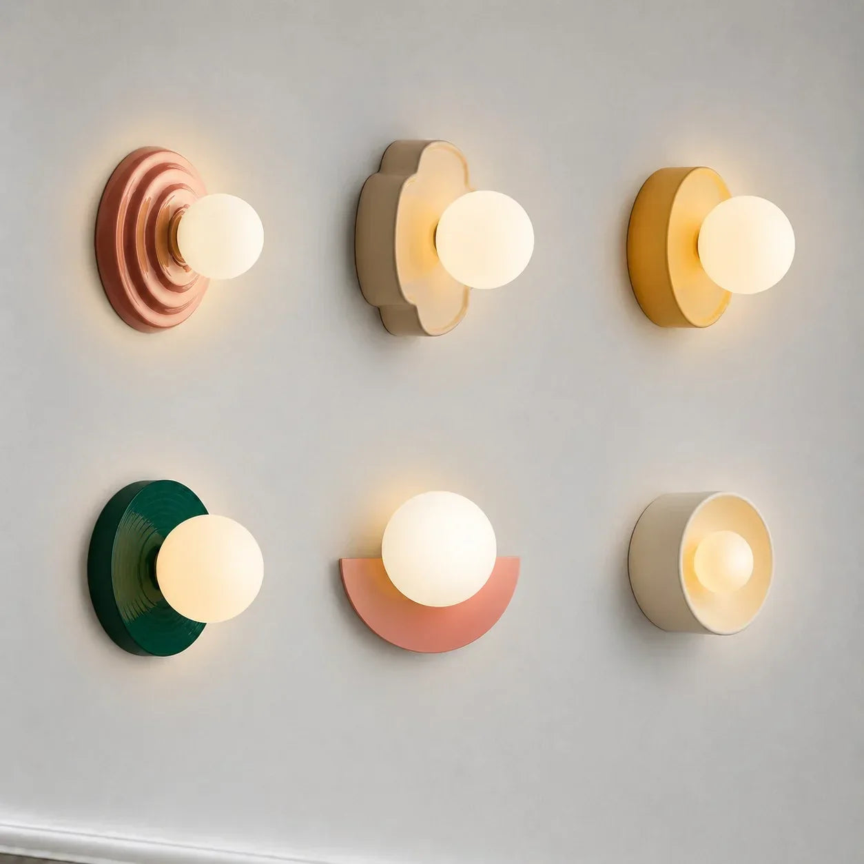 Minimalistische bunte Wandlampe – dekoratives Wandlicht