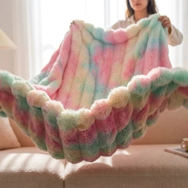 Kunstfell Kuscheldecke in Kaninchenfelloptik – weich und warm