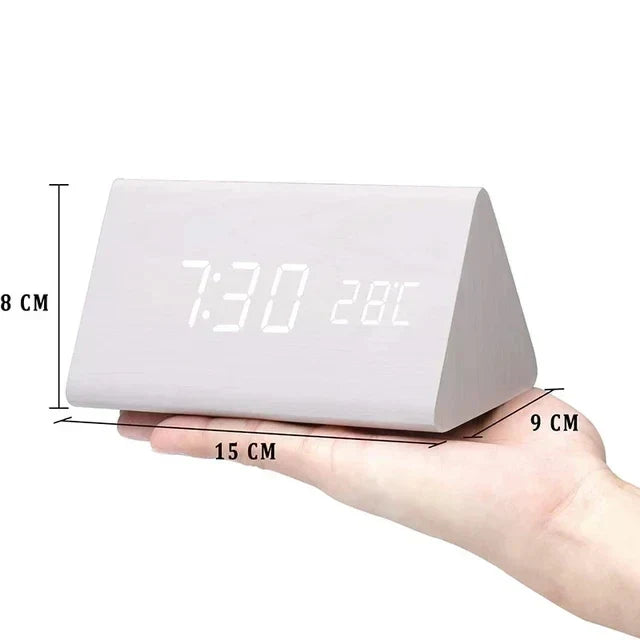 Digitaler LED-Wecker mit Holzoptik und Temperaturanzeige
