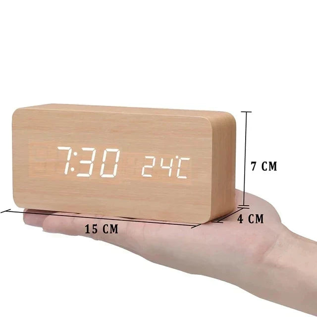 Digitaler LED-Wecker mit Holzoptik und Temperaturanzeige