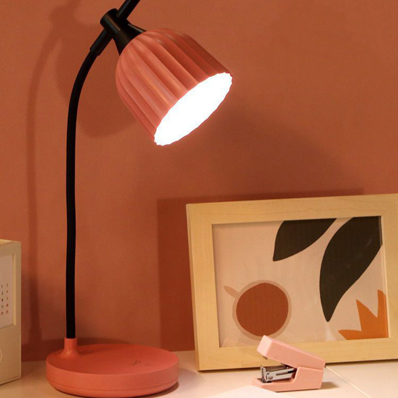 Verstellbare LED-Schreibtischlampe product image 7