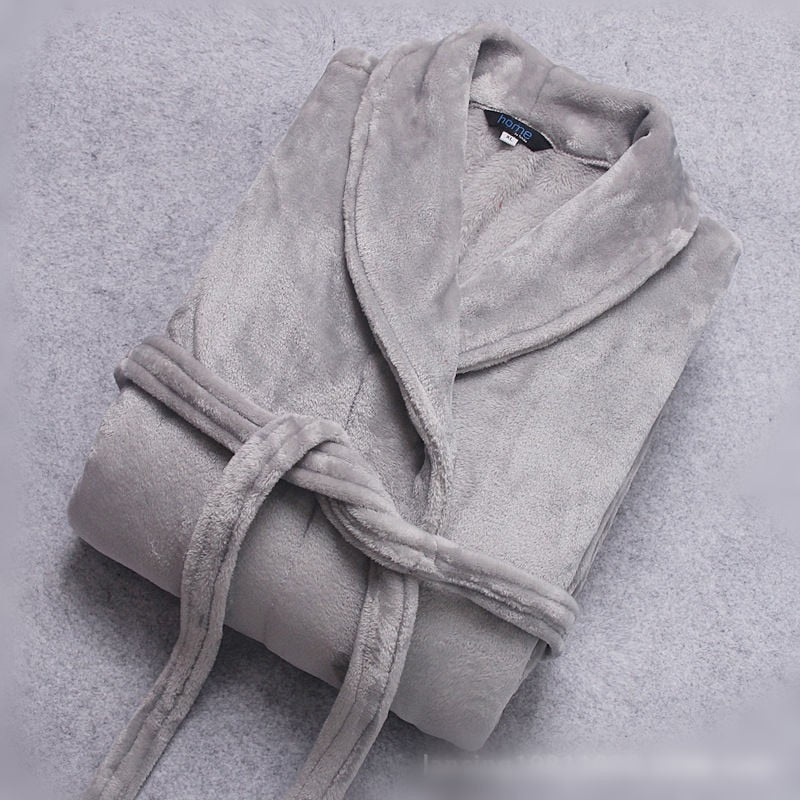Unisex Bademantel aus Fleece und Flanell – warm und atmungsaktiv