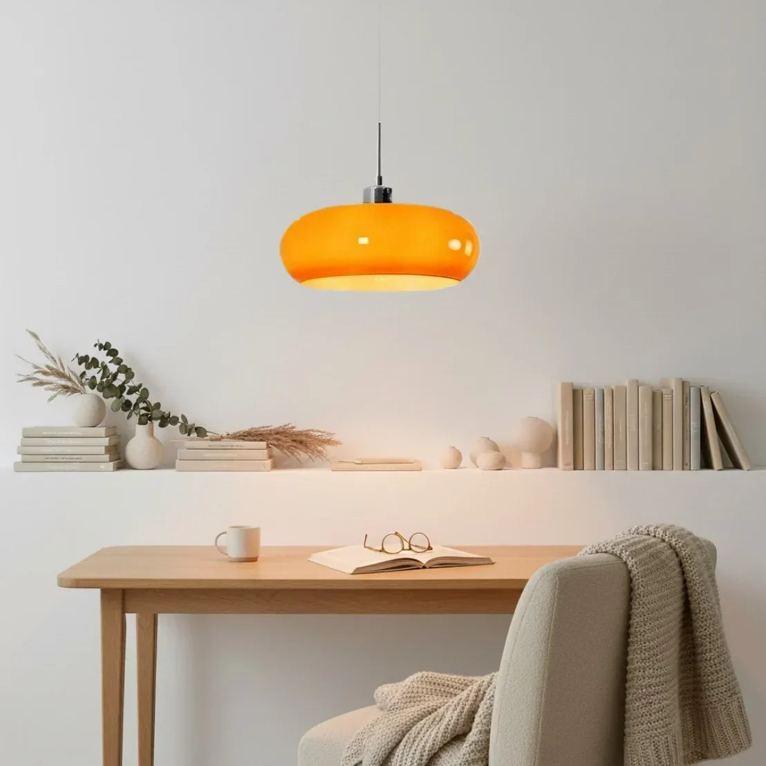 Glas-Pendelleuchte im Nordic Bauhaus Stil für jeden Raum