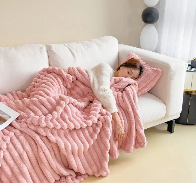 Fleece Blanket – Super Soft, Lightweight & Machine Washable