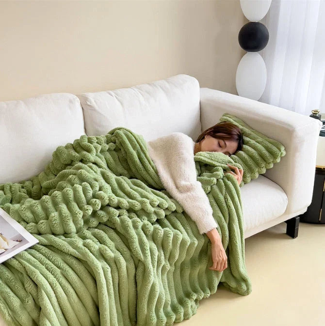 Fleece Blanket – Super Soft, Lightweight & Machine Washable