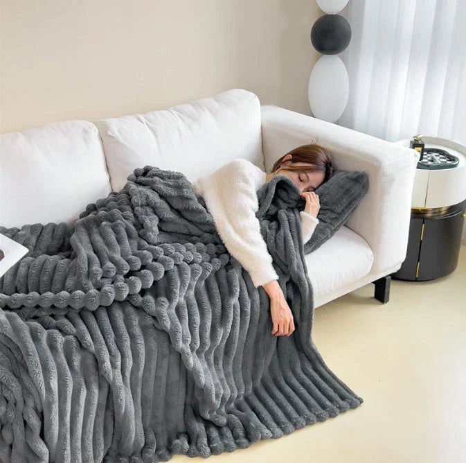 Fleece Blanket – Super Soft, Lightweight & Machine Washable