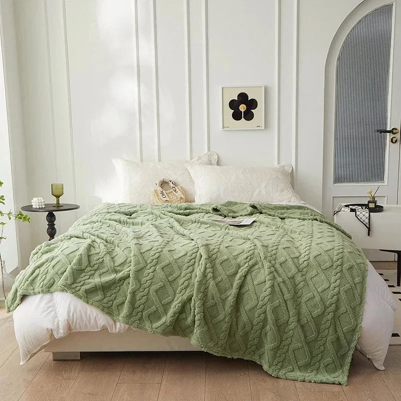Reversible Wool Blanket with Padding – Usable on Both Sides & Machine Washable