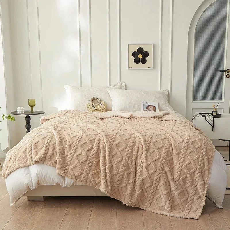 Reversible Wool Blanket with Padding – Usable on Both Sides & Machine Washable