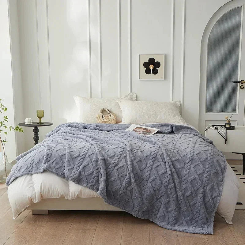 Reversible Wool Blanket with Padding – Usable on Both Sides & Machine Washable