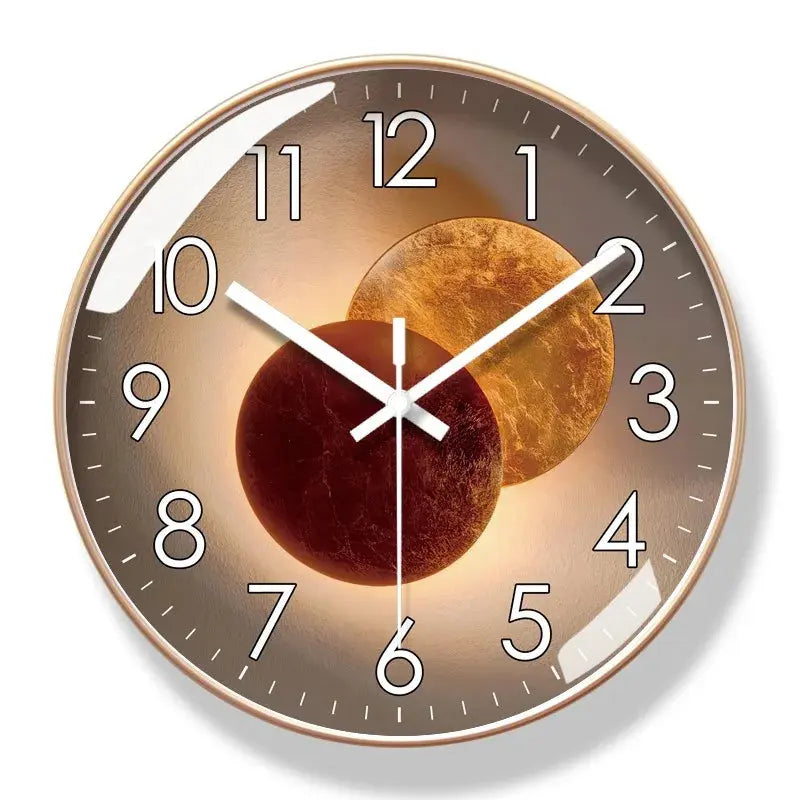 Designer-Wanduhr mit geräuschlosem Uhrwerk with overlapping circles in warm tones