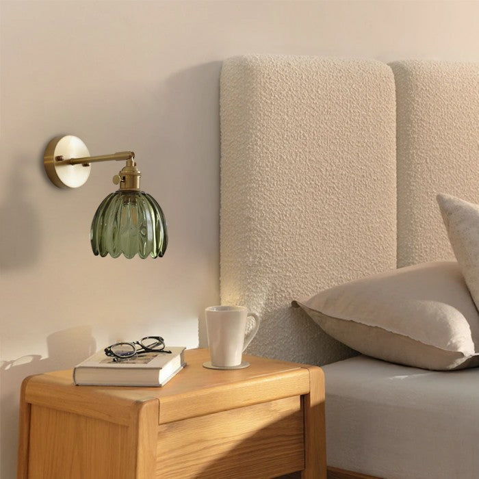 Lotus Glas Wandleuchte – dekoratives Wandlicht im Blütendesign