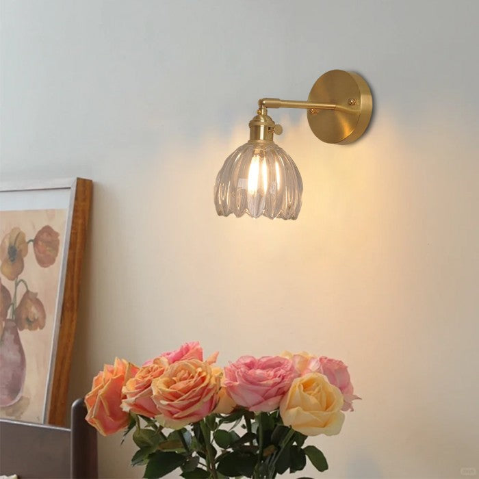 Lotus Glas Wandleuchte – dekoratives Wandlicht im Blütendesign