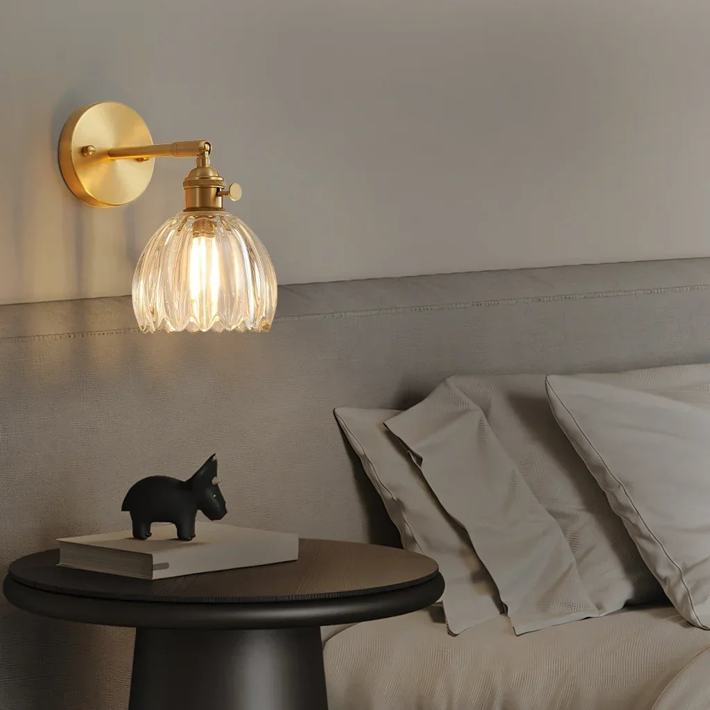 Lotus Glas Wandleuchte – dekoratives Wandlicht im Blütendesign