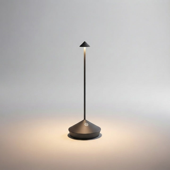 Kabellose LED-Tischlampe dimmbar und wasserfest für innen und außen
