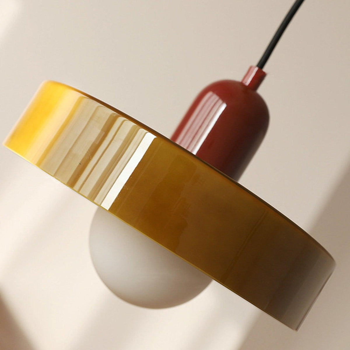 Glass Pendant Light in Bauhaus Style – Modern and Timeless