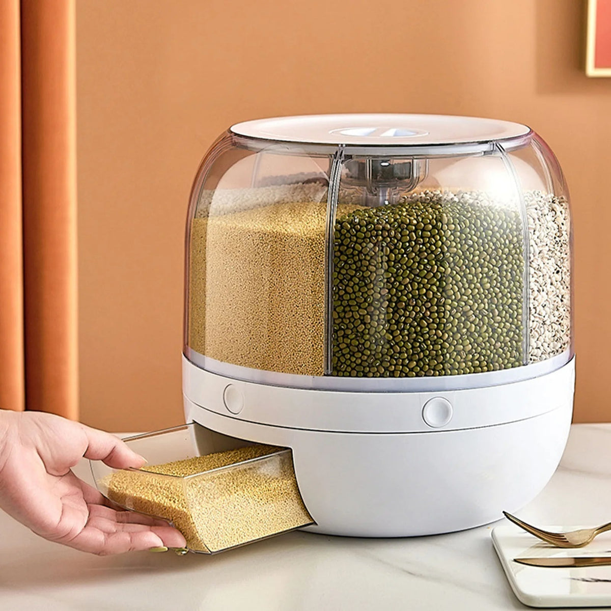 Rotating grain dispenser with airtight compartments - 10 kg capacity
