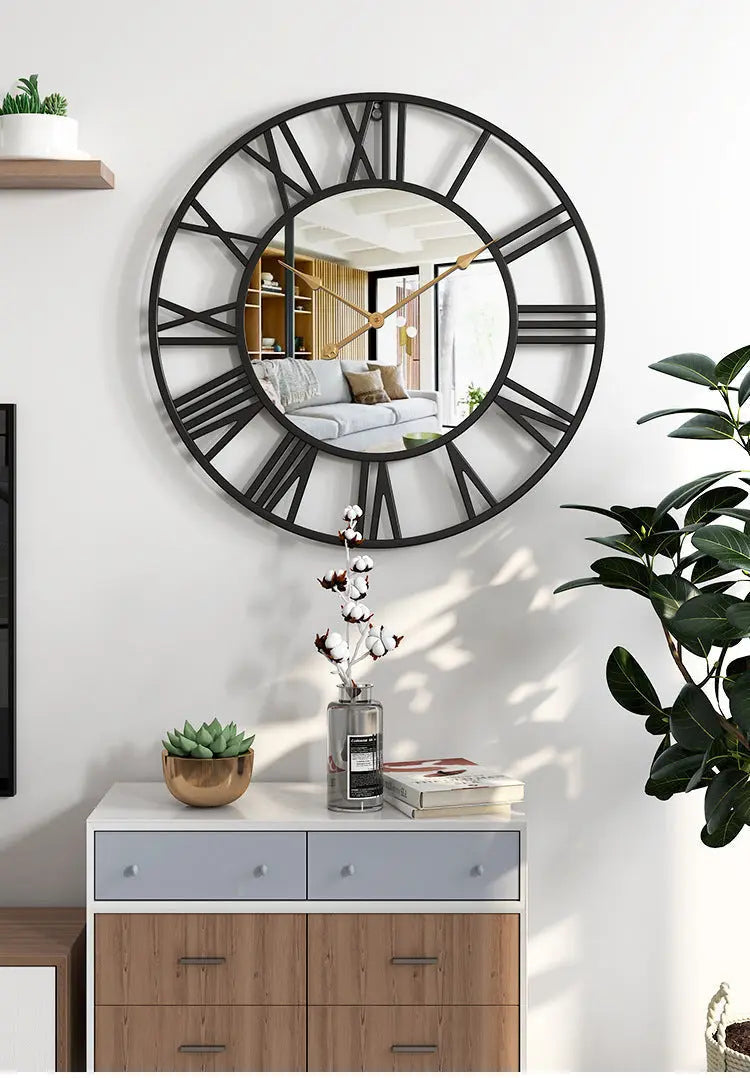 Große Vintage-Wanduhr aus Metall mit Spiegelelementen (39 cm) product image 4