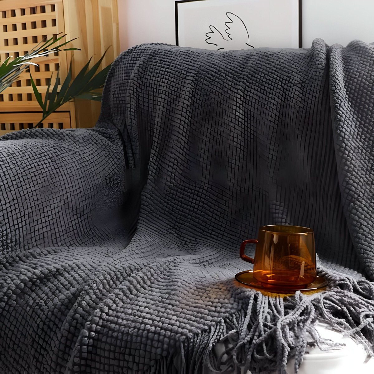 Knitted fleece blanket with fleece lining - soft and decorative