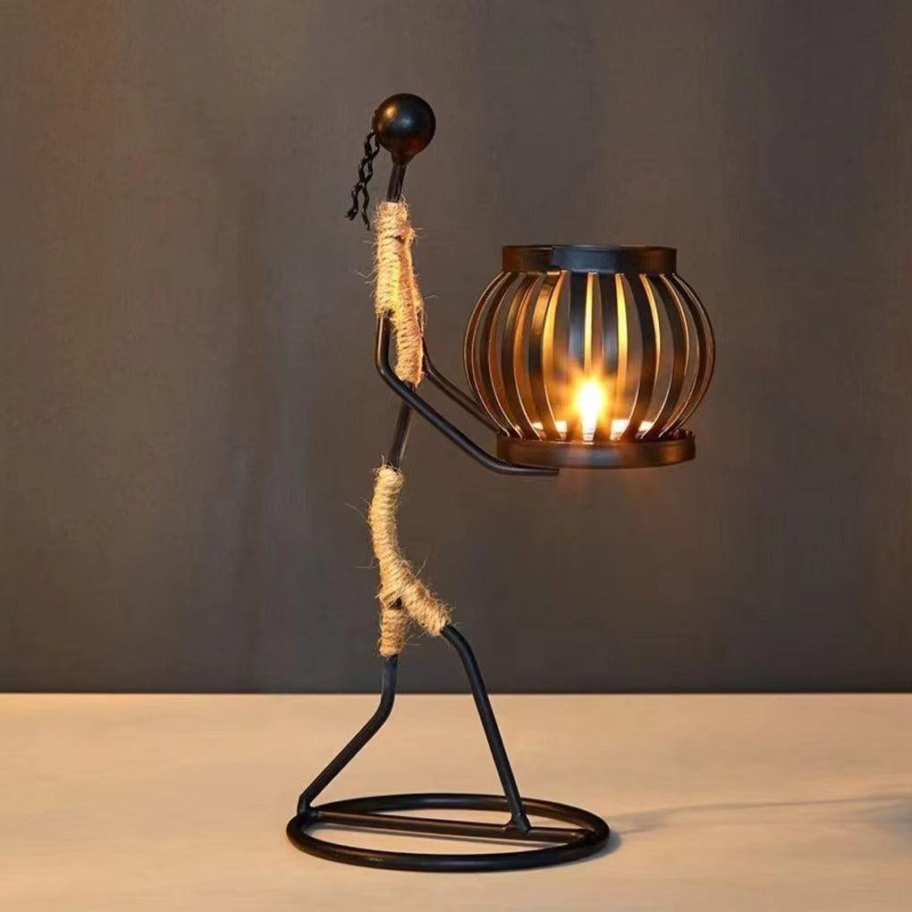Kerzenhalter mit Metallfigur im Vintage-Stil – dekorative Laterne für Zuhause