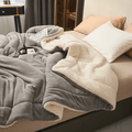 Fleece Kuscheldecke – weich, warm und gemütlich für zuhause