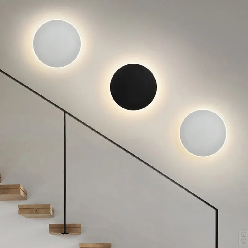 Round dimmable LED wall light - touch and sensor control