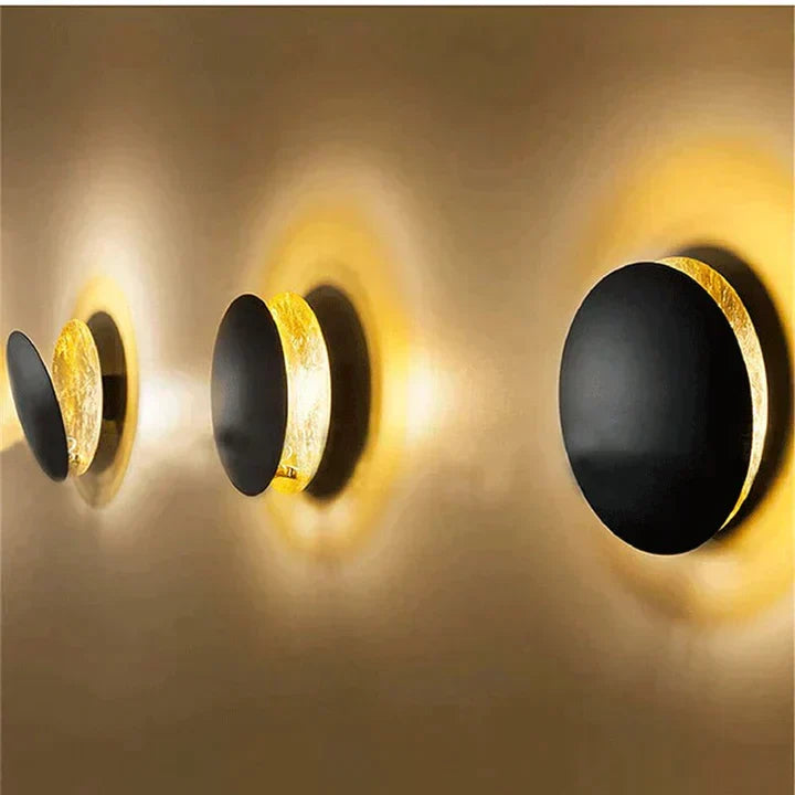 LED Wandlampe mit Mond- und Sonnenfinsternis-Design drehbar