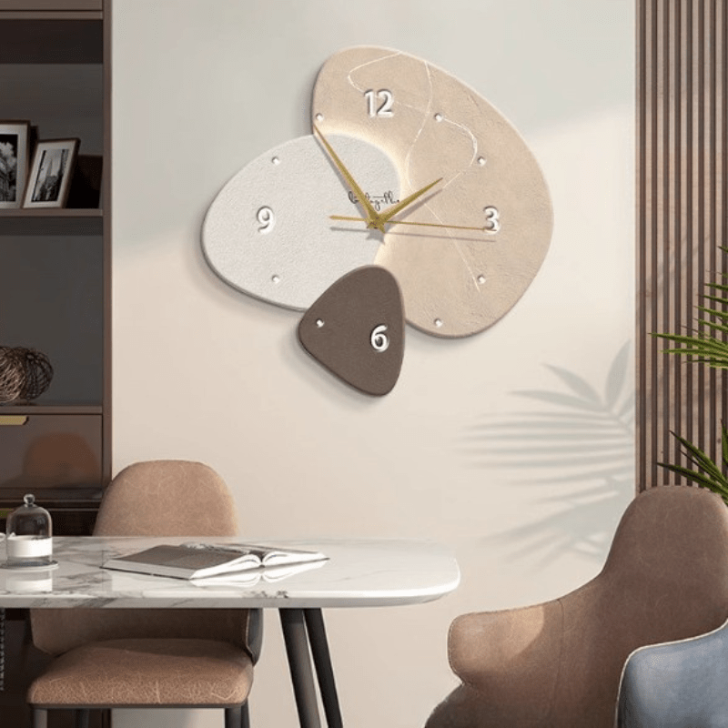 Lautlose Wanduhr im skandinavischen Design für ruhige Räume