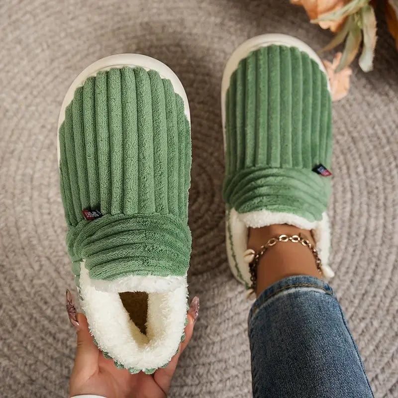 Warme Unisex Winterpantoffeln mit Plüschfutter für die ganze Familie