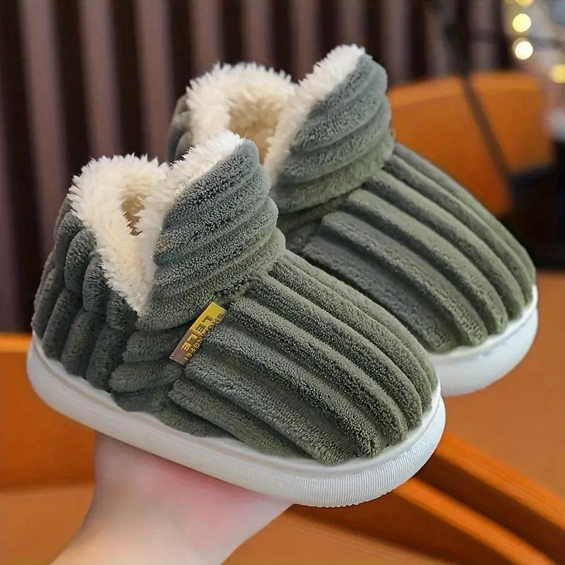 Warme Unisex Winterpantoffeln mit Plüschfutter für die ganze Familie