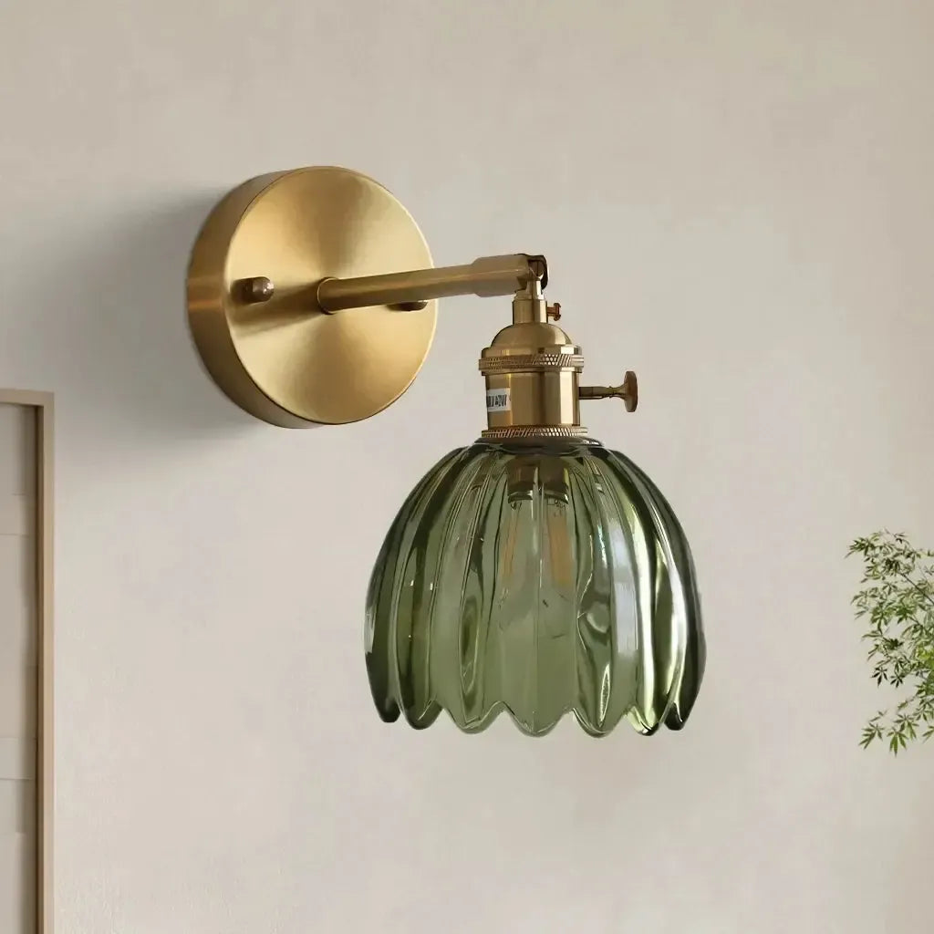 Lotus Glas Wandleuchte – dekoratives Wandlicht im Blütendesign