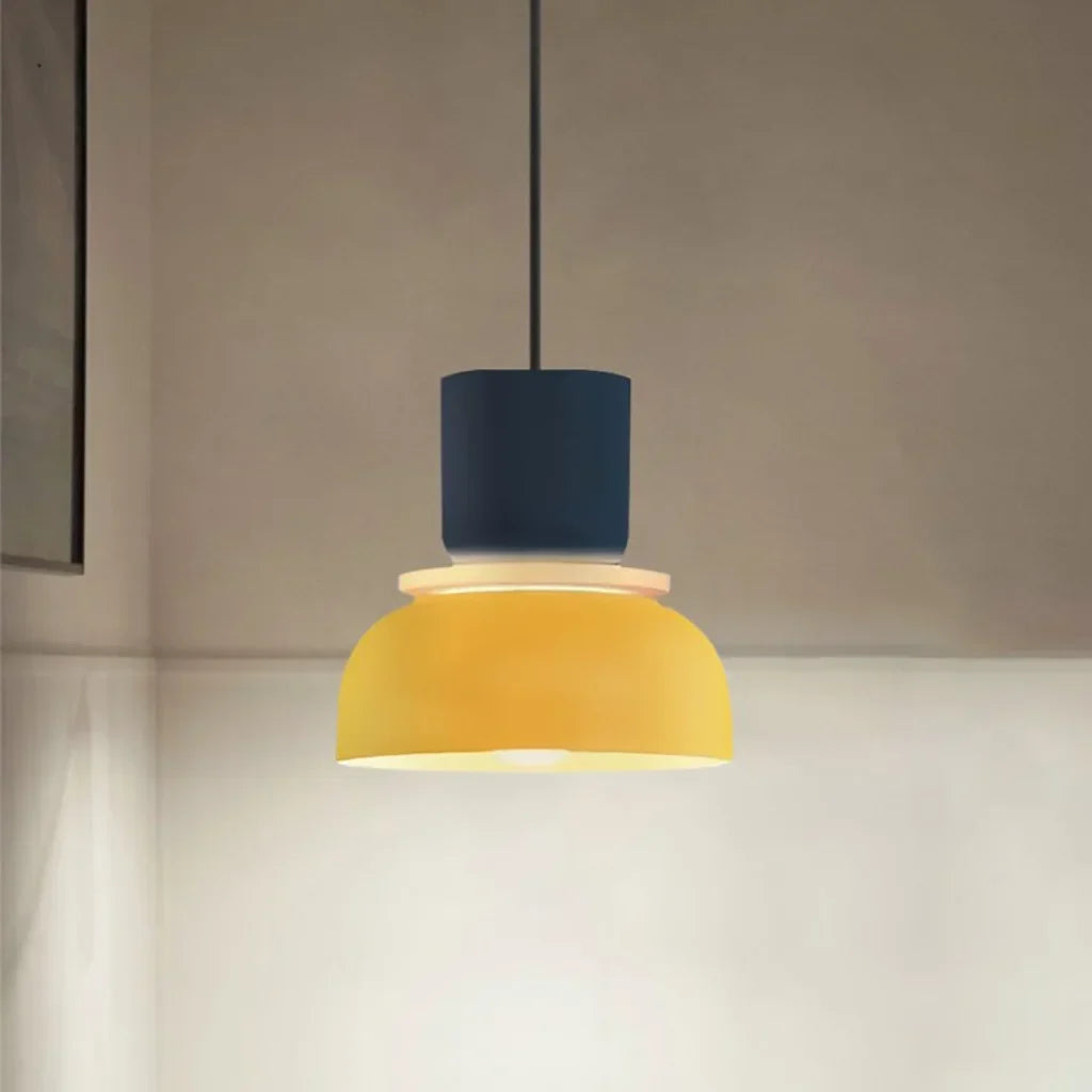 Nordische Pendelleuchte mit Farbblock-Design für moderne Räume